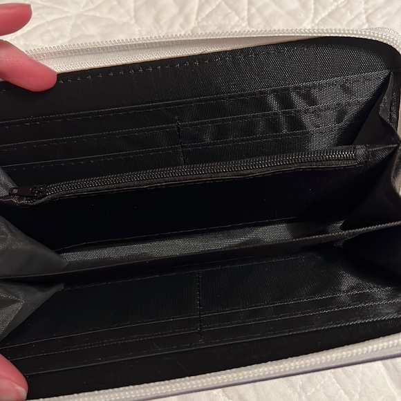 Wallet - Picture 2 of 2